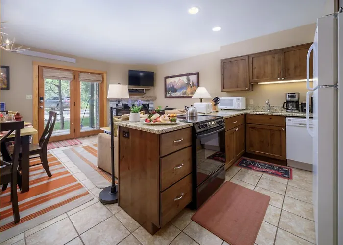 Apartamento Rmr: Spruces 6 In The Aspenswilsonwy Wilson